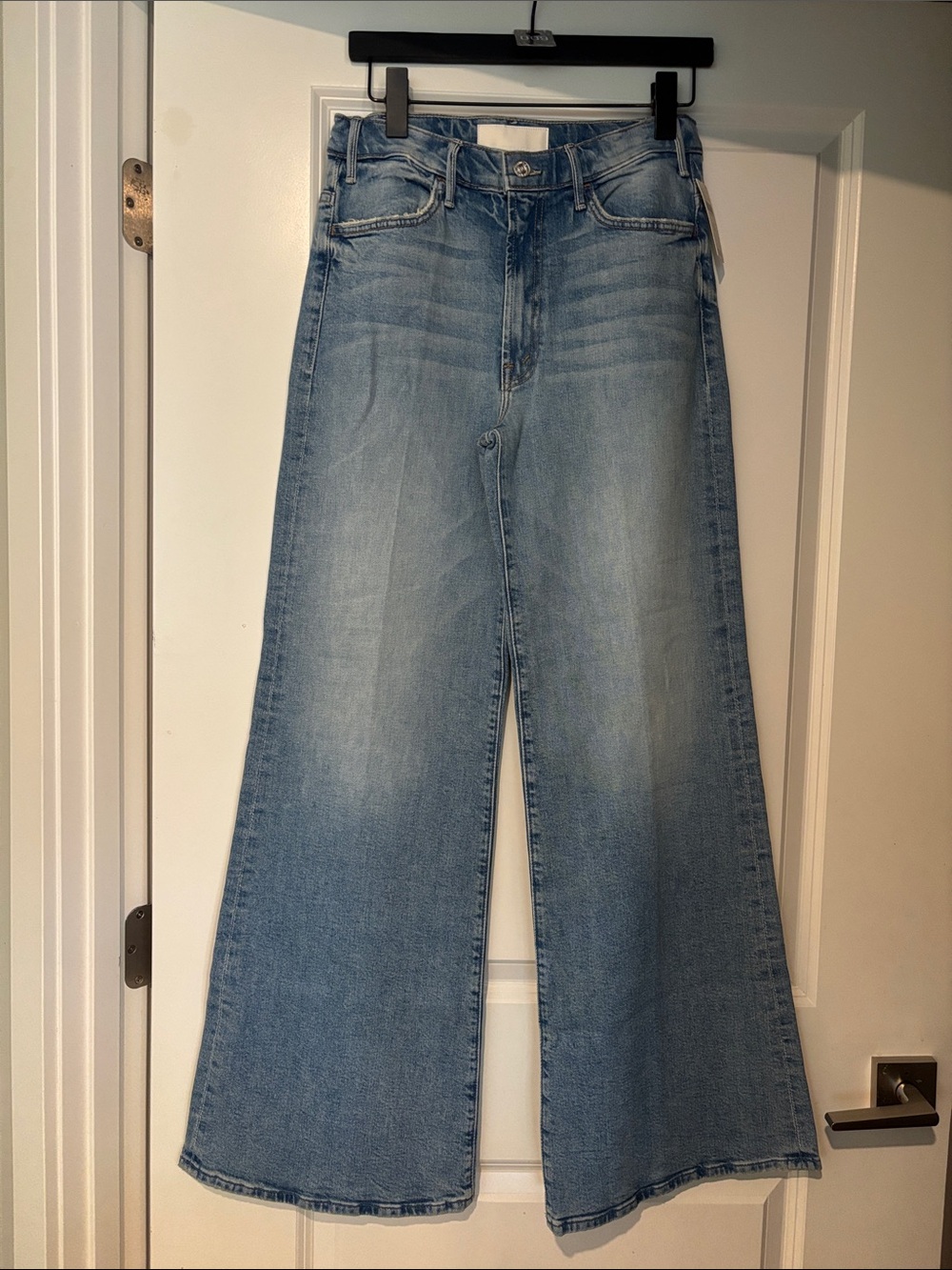 NWT Mother Superior Light Wash Wide-Leg Jeans-the Hustler Roller Sneak I Confess
